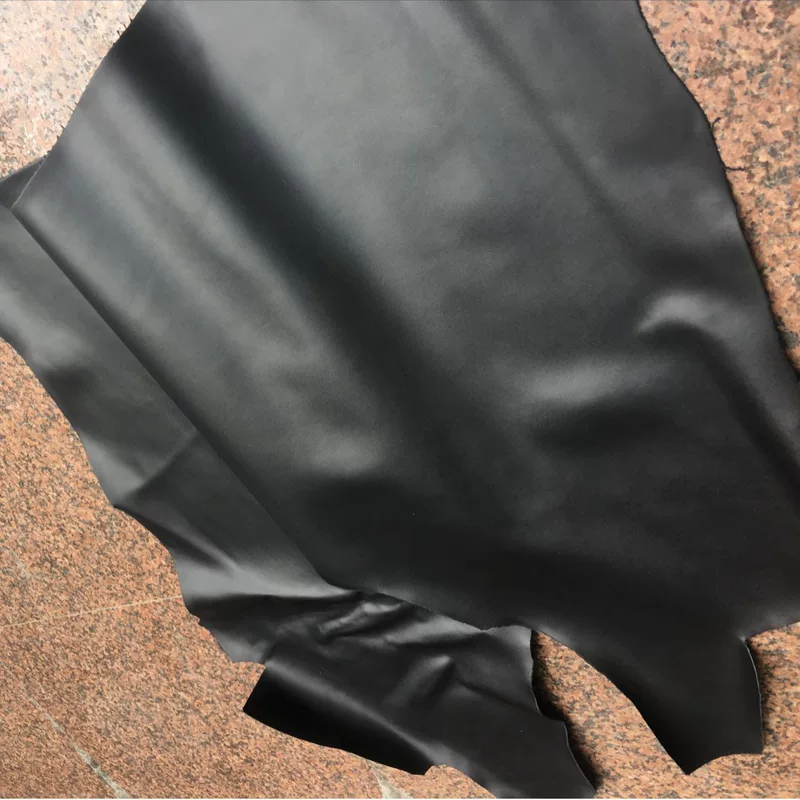 Split-layer cowhide, wet-processed cowhide, black