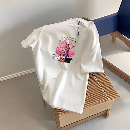 Short-sleeved T-shirt top for women