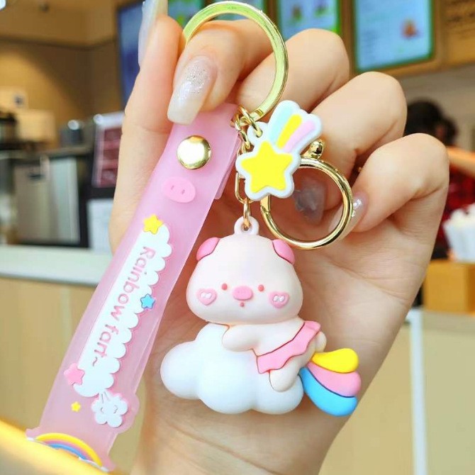 Muñeca de dibujos animados goteo llavero bolsas escolares exquisitas para hombres y mujeres colgantes para agarrar muñecas colgantes para el mercado nocturno regalos al por mayor