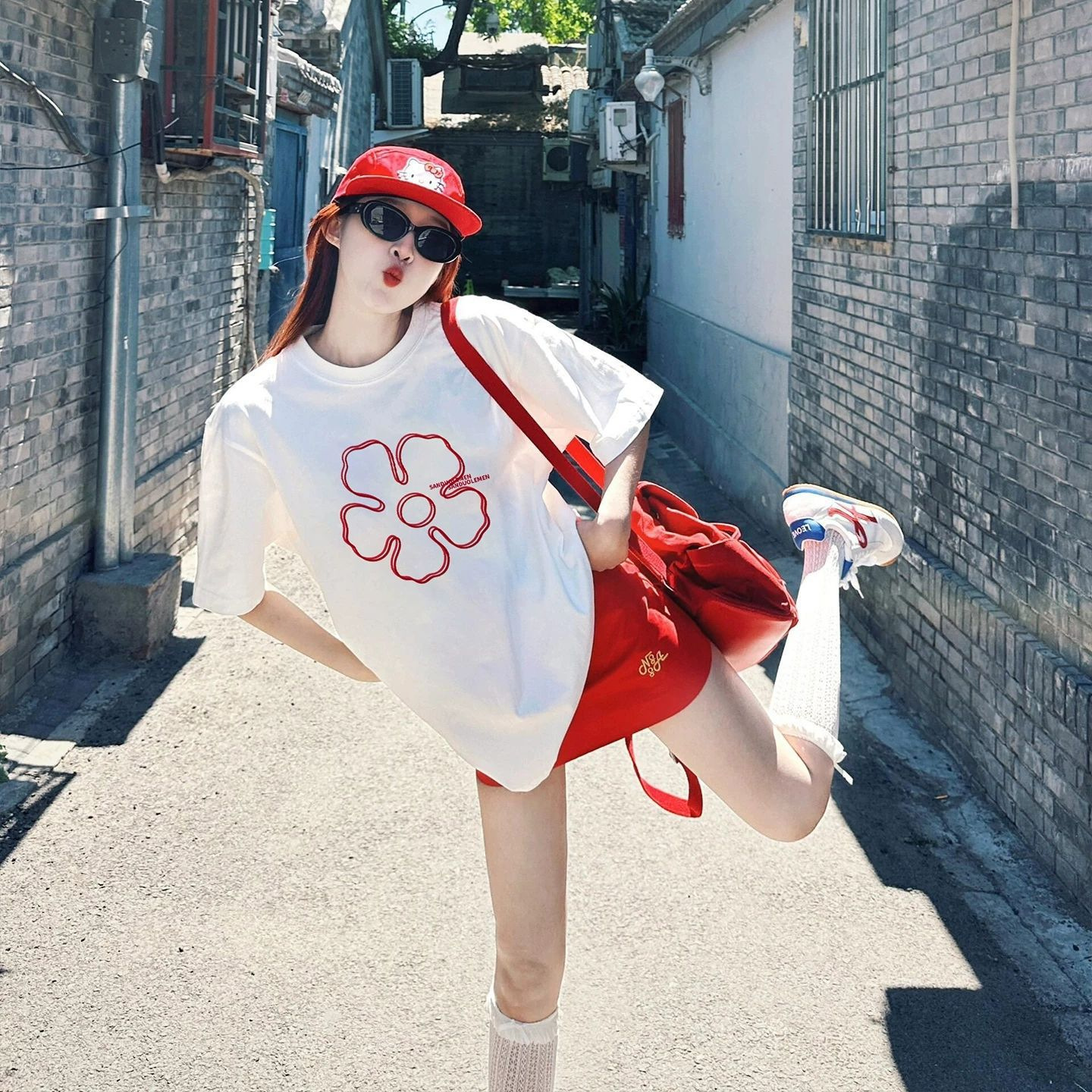 Red Floral Print Short-Sleeved Women's White Cotton T-Shirt Summer New Style Half-Sleeved Loose Large Size 100kg Versatile Top