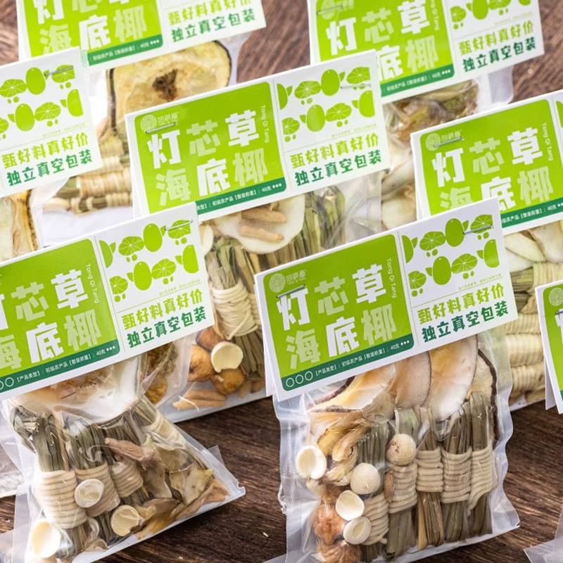 Суп Кордицепс Цинсин для детей. Набор ингредиентов для детского тушения для внутреннего облегчения тепла с снежной грушей, морским кокосом, офиопогоном, традиционной китайской медициной для снижения тепла и повышения жизненной силы.