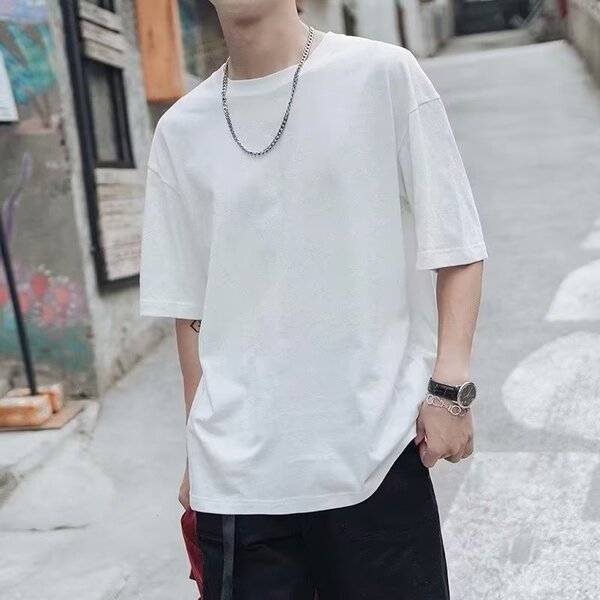 Summer solid color white short sleeve T-shirt for students