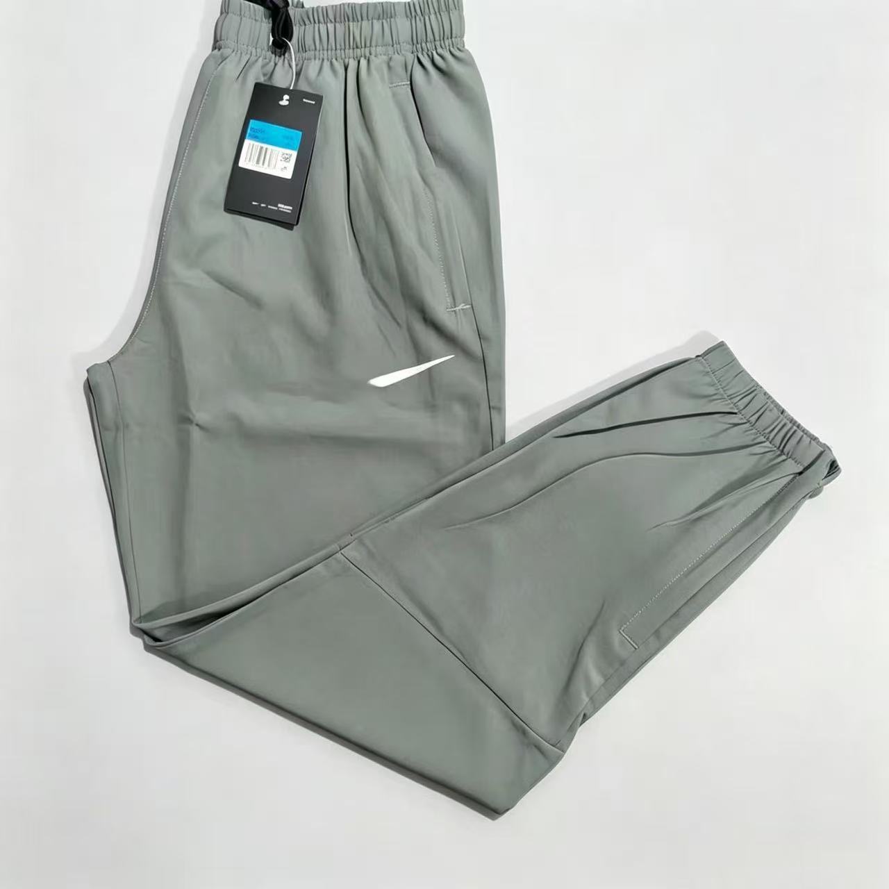 Nike Sweatpants Woven Dry-Fit Grey