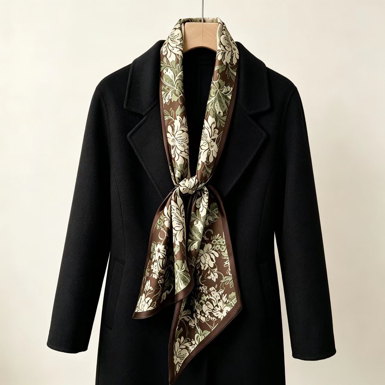 New Silk Wool Neck Scarf with Double-Sided Print, Long Versatile Scarf, Stylish and Artistic Silk Scarf, Single-Piece Neck Wrap
