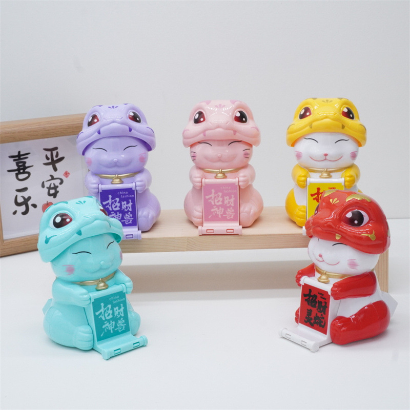 太阳能灵蛇招财猫桌面摆件办公室装饰品跨境电商创意礼品车载摆件详情3
