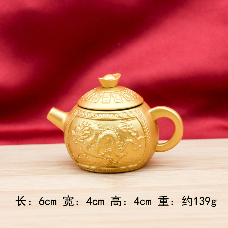 드래곤과 피닉스가 냄비를 돌립니다.