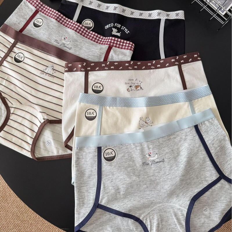 9821 Soft and Cute Girly High-Slit Boxer Briefs for Women, Class a Cotton, Pure Cotton with Extended Crotch 10A
