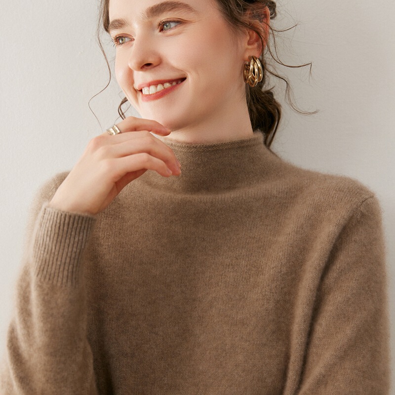 New Autumn and Winter Women's Cashmere Sweater, Thickened Half-High Rolled Collar, Loose Casual Sweater, Large Size Knitted Base Layer New Autumn and Winter Women's Cashmere Sweater, Thickened Half-High Rolled Collar, Loose Casual Sweater, Large Size Knitted Base Layer