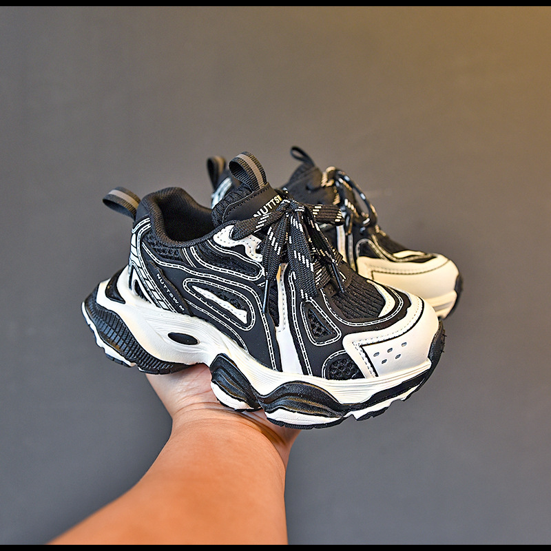 Scarpe da ginnastica per bambini e bambine alla moda_voghion.com
