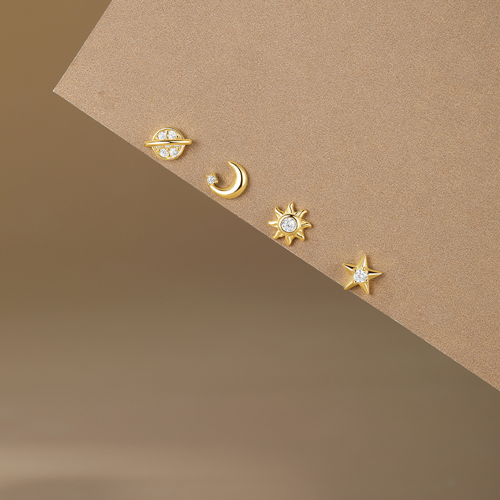 4 Pieces Quantity 4 Pieces 925 Sterling Silver Zircon Star Moon Ear Studs
