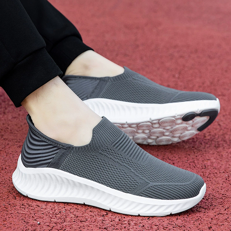 Туфли без шнуровки для пожилых людей, весенние дышащие прогулочные туфли с вязаной вязкой, нескользящая обувь на мягкой подошве для пап среднего и пожилого возраста, старая пекинская тканевая обувь для женщин.
