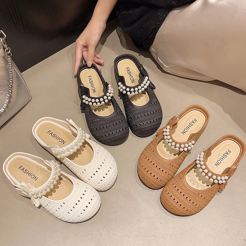 New Style Slippers for Women to Wear Outside in Summer, Fashionable Non-Slip Slippers, Fairy Style Baotou Pearl Sandals, Women's Shoes for Going Out New Style Slippers for Women to Wear Outside in Summer, Fashionable Non-Slip Slippers, Fairy Style Baotou Pearl Sandals, Women's Shoes for Going Out