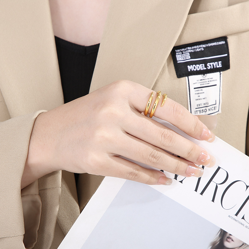 304 Stainless Steel Material PVD Coated 18K Gold Plated Geometric Titanium Steel Basic Waterproof Non Tarnish Rings