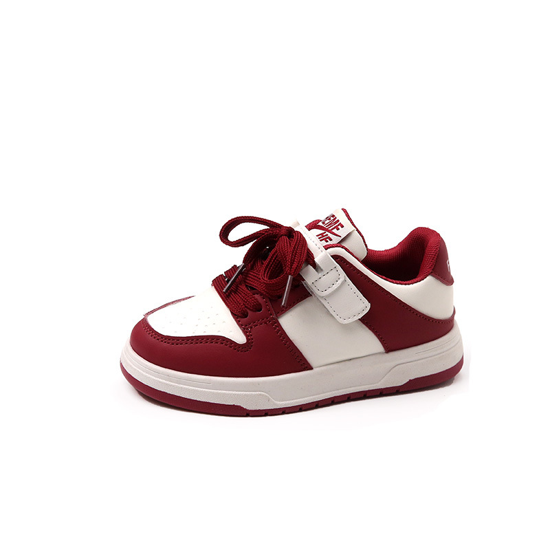 Zapatillas de deporte de las niñas 2024 primavera nuevo estilo coreano zapatos casuales de los niños de la escuela primaria inferior suave