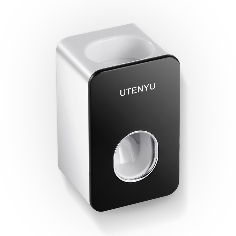 클래식 블랙 [로고가없는 영어]]