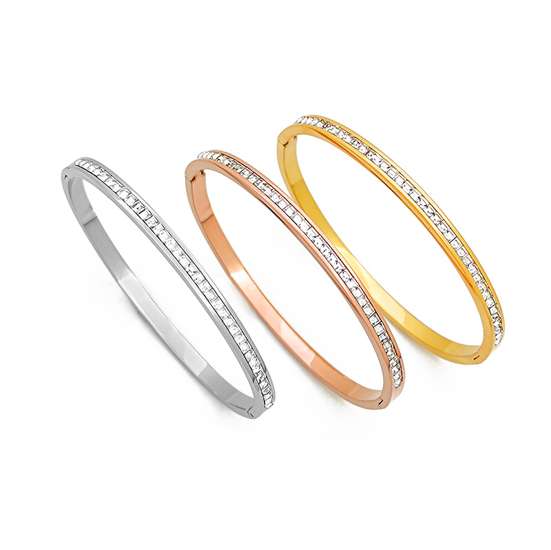 Simple Style Solid Color Titanium Steel Inlay Zircon Bangle display picture 3