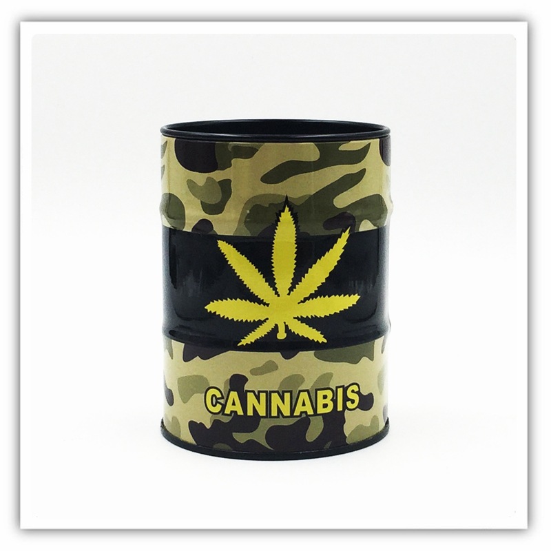 Moda japonesa de moda barril de aceite cenicero personalidad mini cenicero de acero inoxidable barril de gasolina cenicero