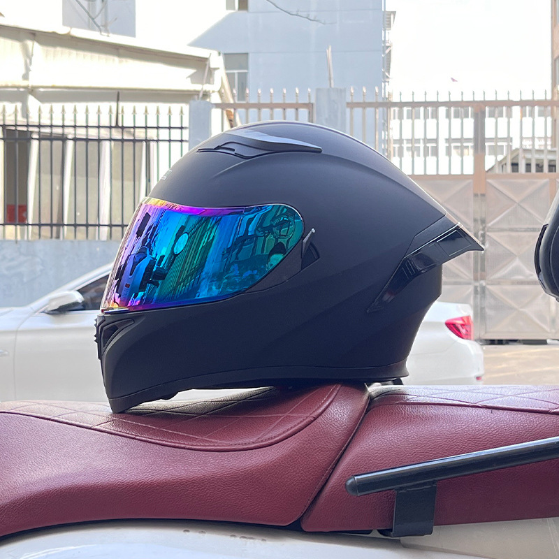El casco completo del casco de la cola grande de la motocicleta Jiekai se puede instalar con auriculares Bluetooth