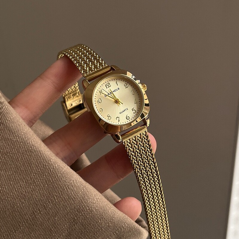 New Women's Watch High-end Mesh Band Women's Wrist Watch Middle Ancient Watch Fashion Simple Steel Band Gold Watch Southeast Asian Explosion Watch