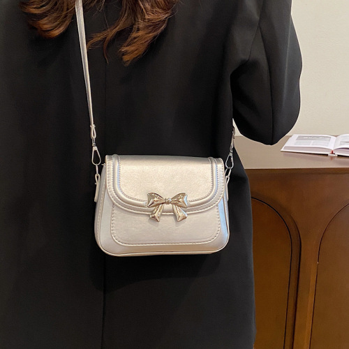 Fashion Trend Crossbody Bag Winter Aesthetic Ins Bag For Women Year-Old Chic Ladies Single Shoulder Small Square Bag