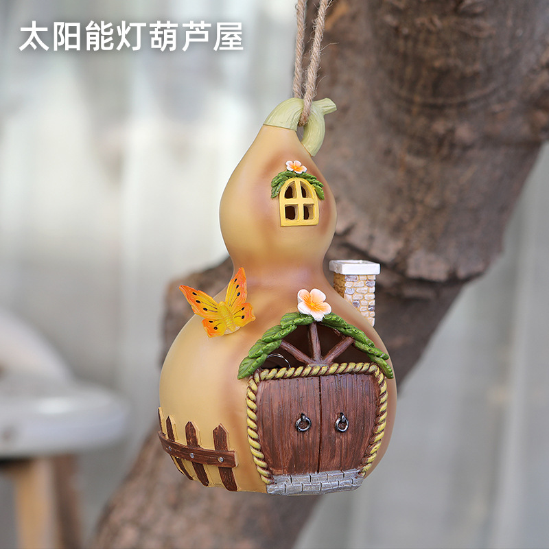 Artificial pared colgante calabaza casa decoración al aire libre patio árbol colgante lámpara solar paisaje resina creativa regalo decorativo