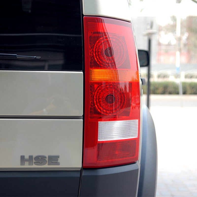 Suitable for 05-16 Land Rover Discovery 3/4 L319, used rear tail lights, exclusively for cross-border car modification