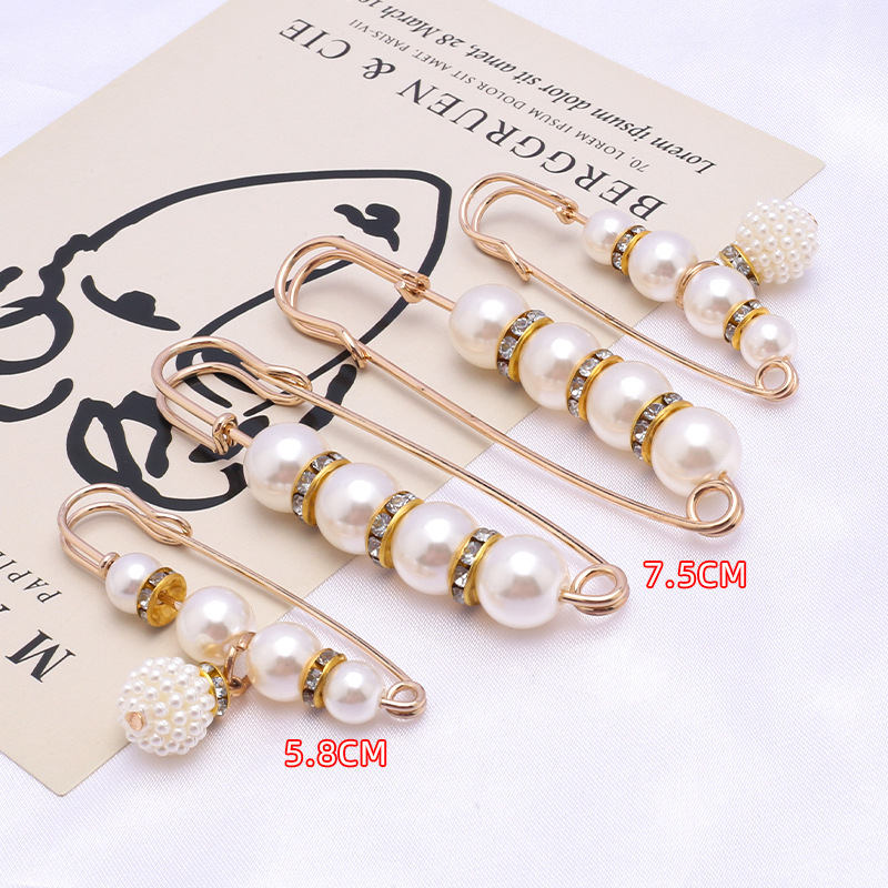 ズボンの腰のピンは腰のボタンの腰の神器のズボンを収めて小さい服を直してファッションを固定します。|undefined