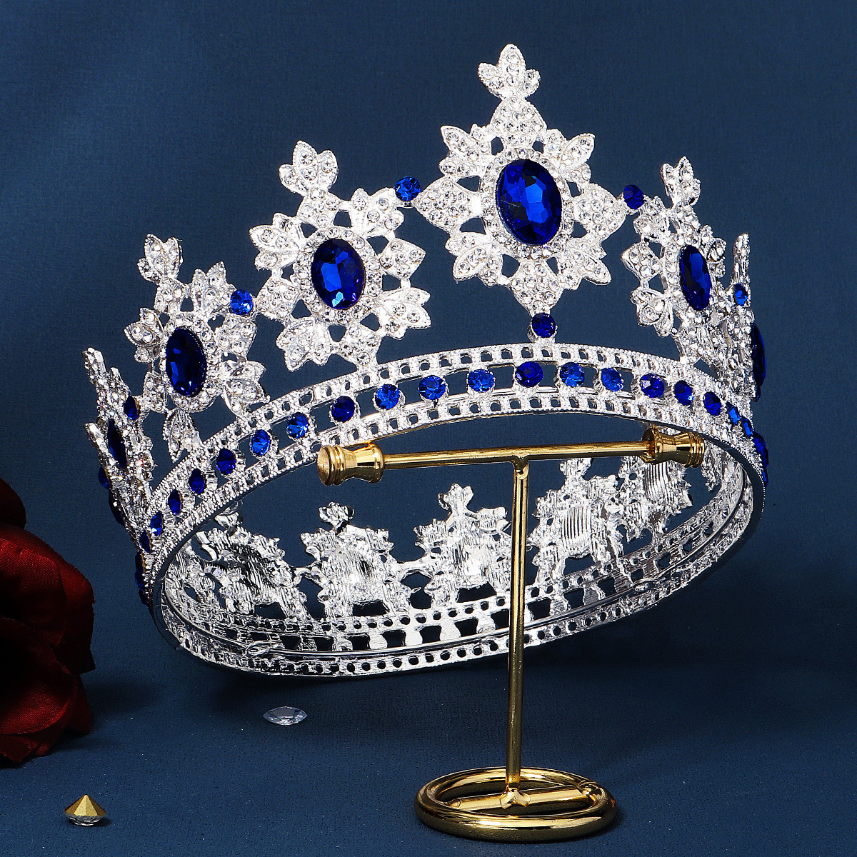 Retro Crown Alloy Plating Inlay Artificial Gemstones Crown 1 Piece