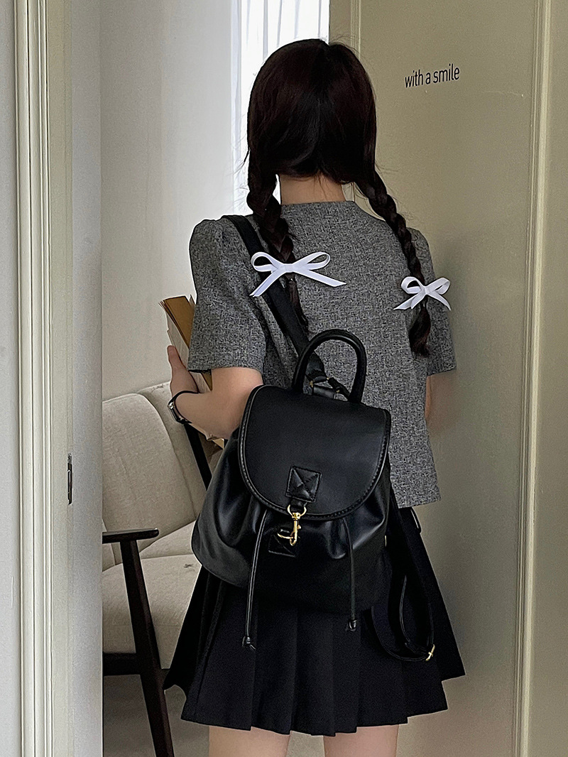 College style women's backpack 2023 spring new Korean ins black backpack, student large-capacity commuter bag_voghion.com
