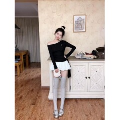 百搭辣妹修身薄款长袖女刺绣撞色拼接设计学生T恤秋季花苞裙套装