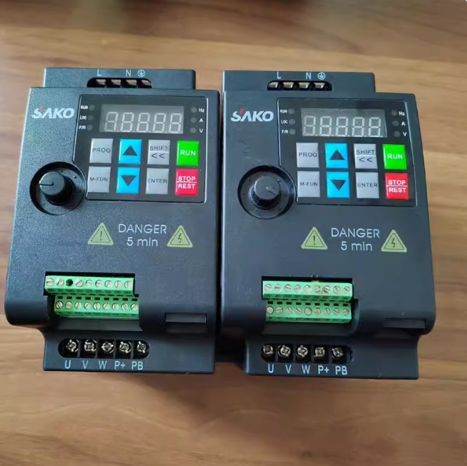 SAKO三科 SKI780系列变频器 SKI780-0D75G-4