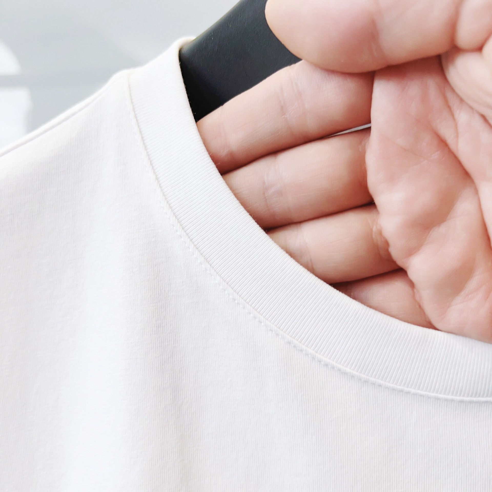 Europäesch Männerkleeder 2024 Summer nei Mark waarm Drill Kuerzärm T-Shirt Moud merceriséiert Kotteng Ronn Hals Netz_voghion.com