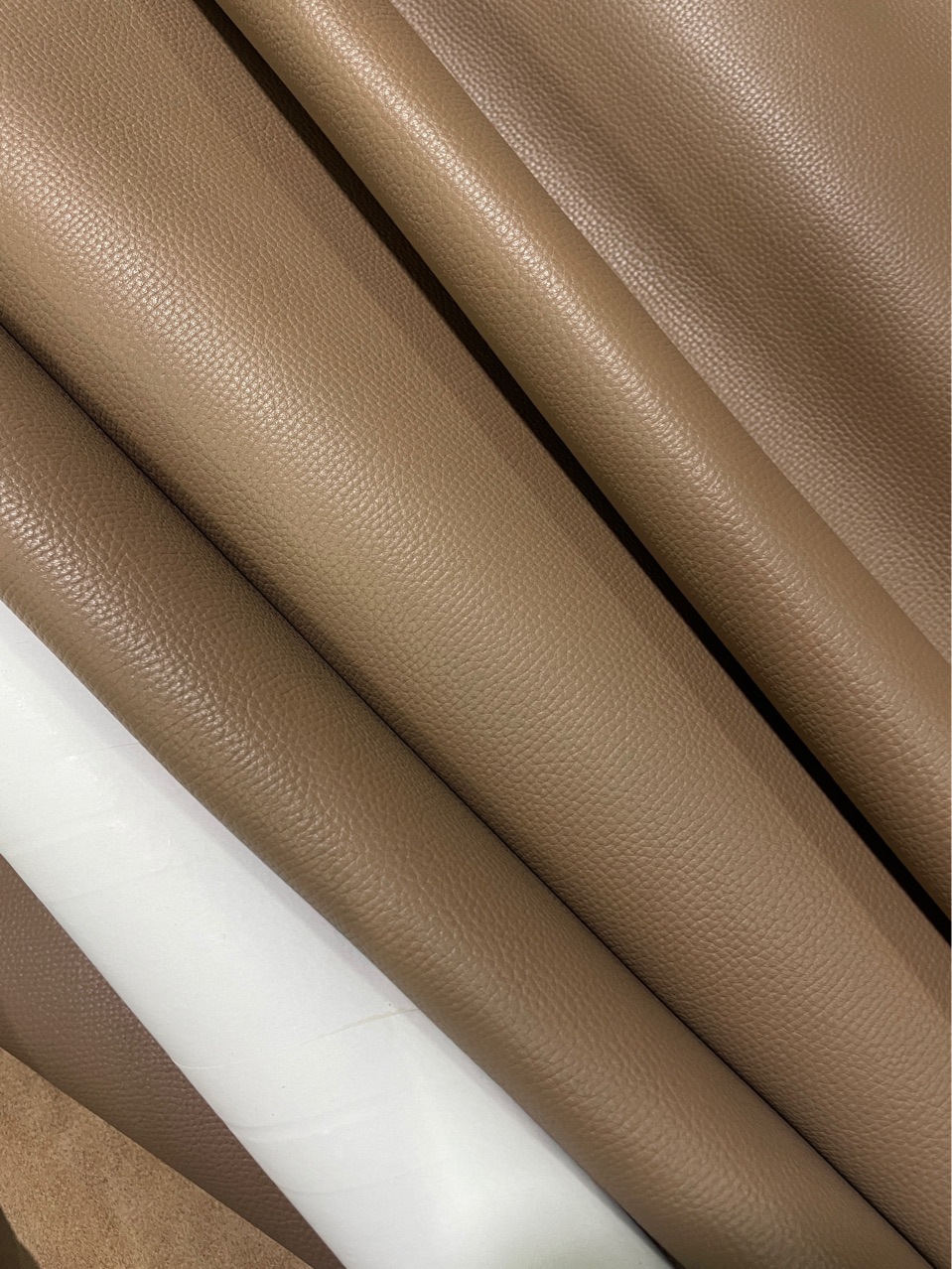 BBL意大利進口頭層真皮皮料箱包手工DIY手账手机壳轻奢饰品钥匙扣