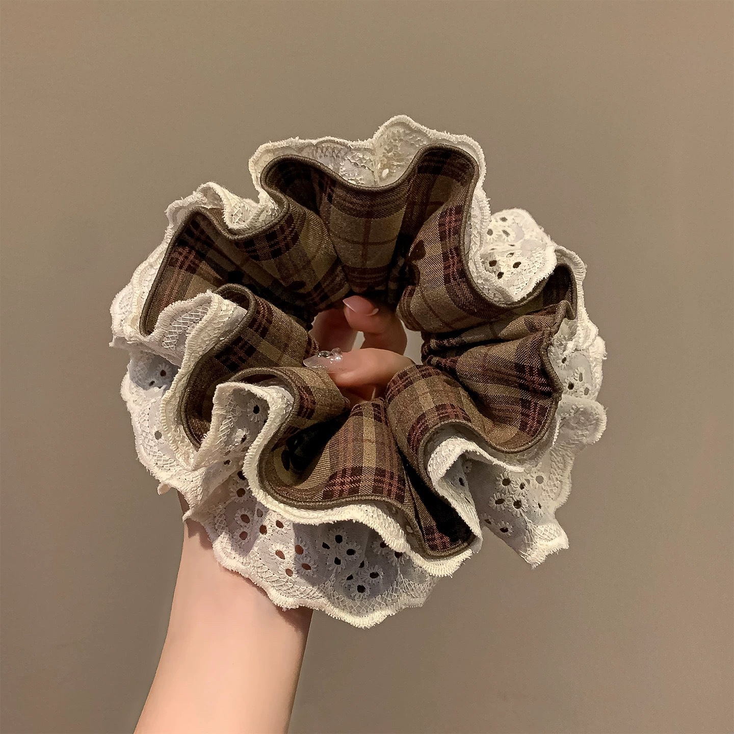 100 # Brown plaid bow printed lace stitching about 15cm