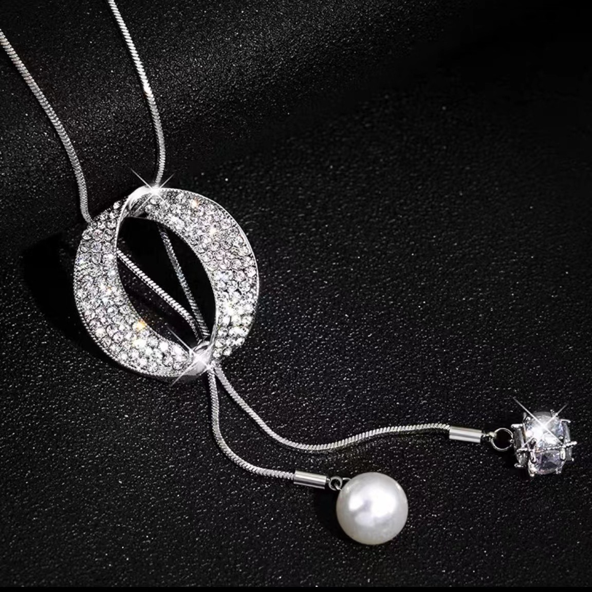 Collana lunga in zircone per donna catena per maglione elegante_voghion.com