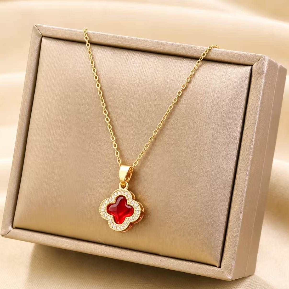 Collar de acero de titanio nuevo transfronterizo, joyería femenina, personalidad de moda, venta caliente simple, joyería de cadena de clavícula femenina, collar creativo image 116