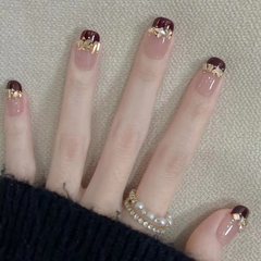 【30 Pieces】Xiaohongshu New Year and Manicure White Wine Red French Diamond Wear Nail Pieces Finished Products