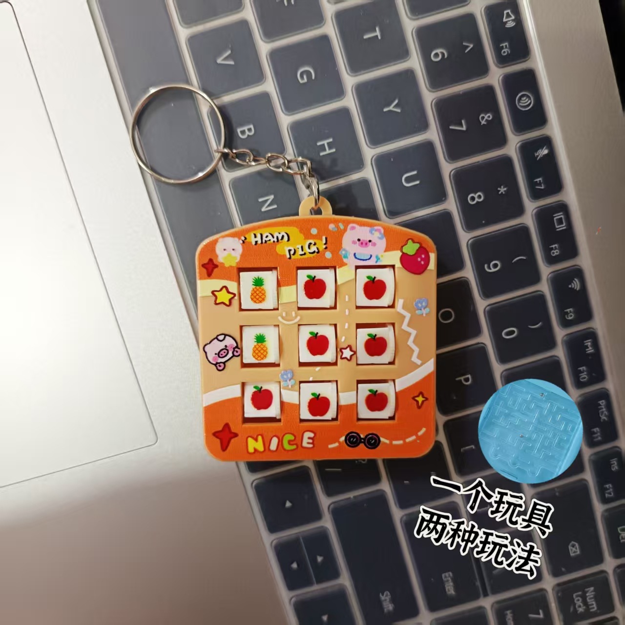 Mini dibujos animados puzzle tic-tac