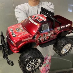 クロスボーダーの大型慣性オフロード車の子供のおもちゃは車の模型を登ります。
