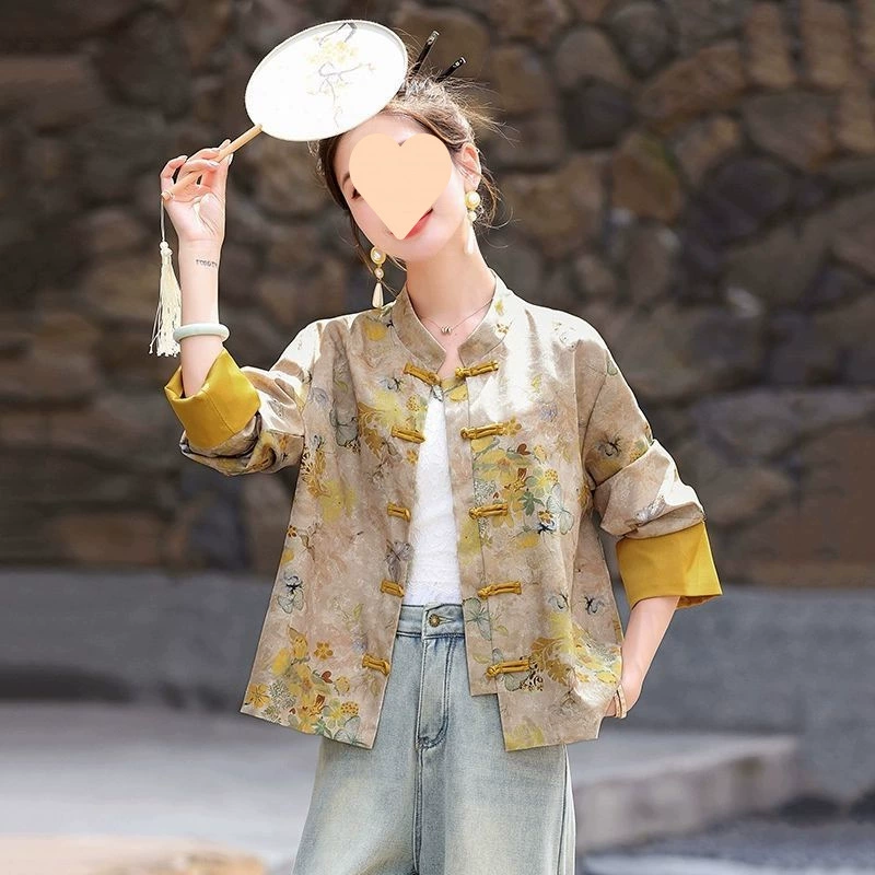 Новая женская куртка в китайском стиле на весну и осень 2025 года, новый высококачественный и стильный топ-чонсам с пуговицами.