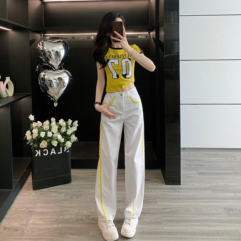Women's Summer Outfit 2026 New Popular American Style Slim-Fit Yellow Short T-Shirt and Wide-Leg Jeans