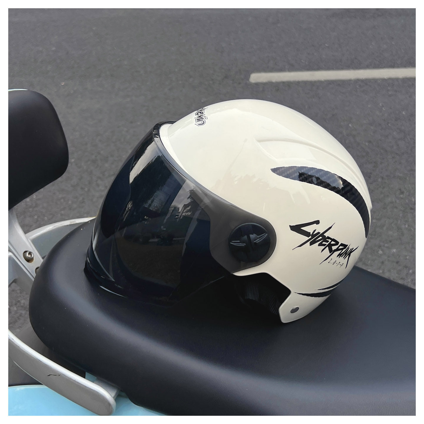 National Standard 3C Certified Electric Vehicle Safety Helmet Cyberpunk Electric Motorcycle Summer Sun Protection Helmet for Men and Women Couples