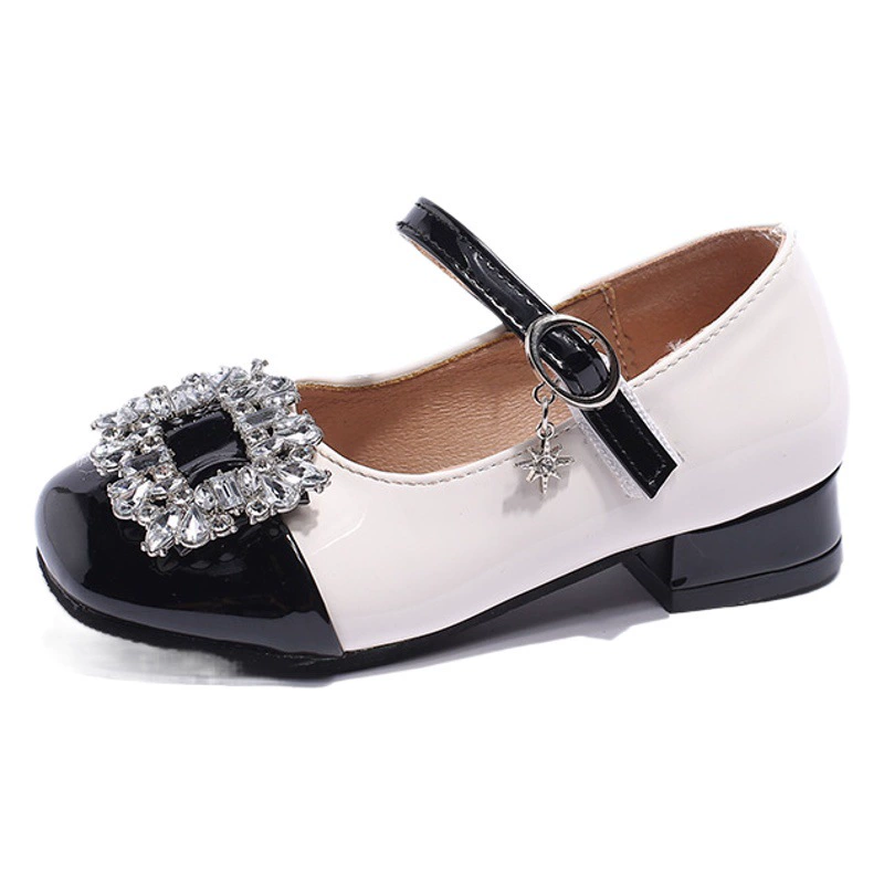 Детская кожаная обувь, осень 2024, новые модные туфли принцессы на маленьком высоком каблуке, корейский стиль, обувь для девочек на липучке со стразами