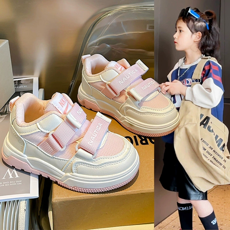 Повседневные кроссовки для девочек 2024, весна и осень, Новая повседневная обувь из кожи на липучке, Нескользящие кроссовки с мягкой подошвой для мальчиков