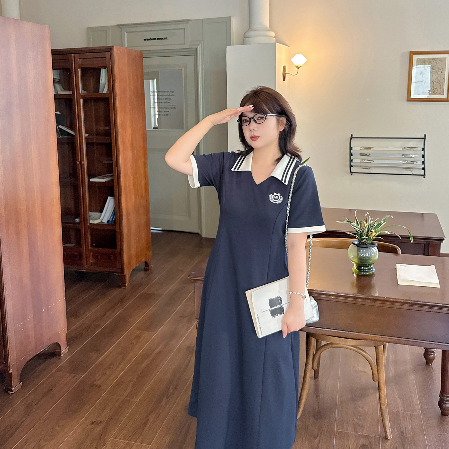7972轩辰微胖大码韩版学院风减龄连衣裙夏款长款加肥气质撞色女裙 7972轩辰微胖大码韩版学院风减龄连衣裙夏款长款加肥气质撞色女裙