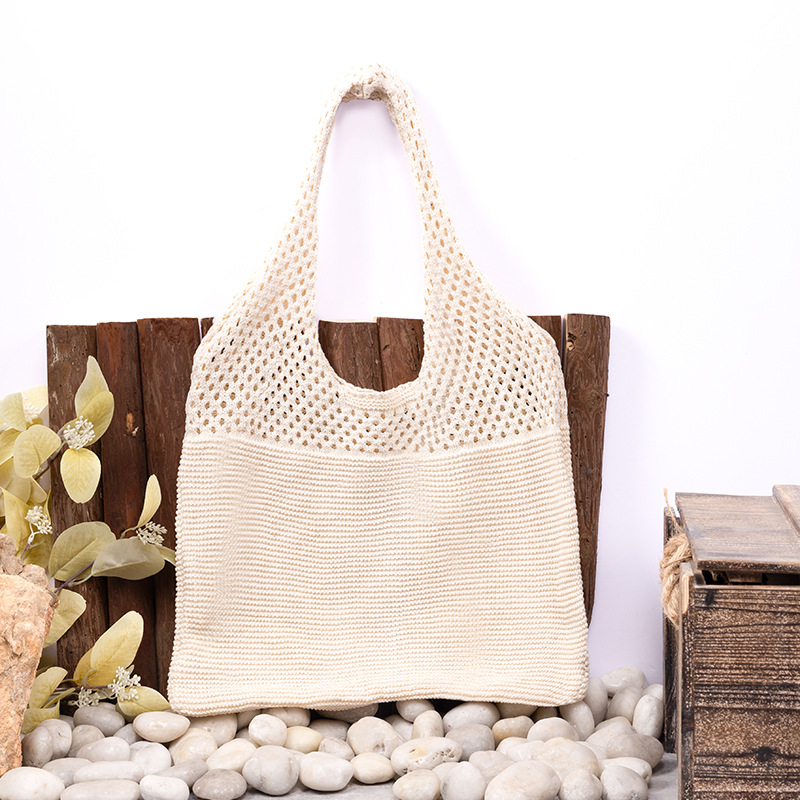 Knitted bag [beige]