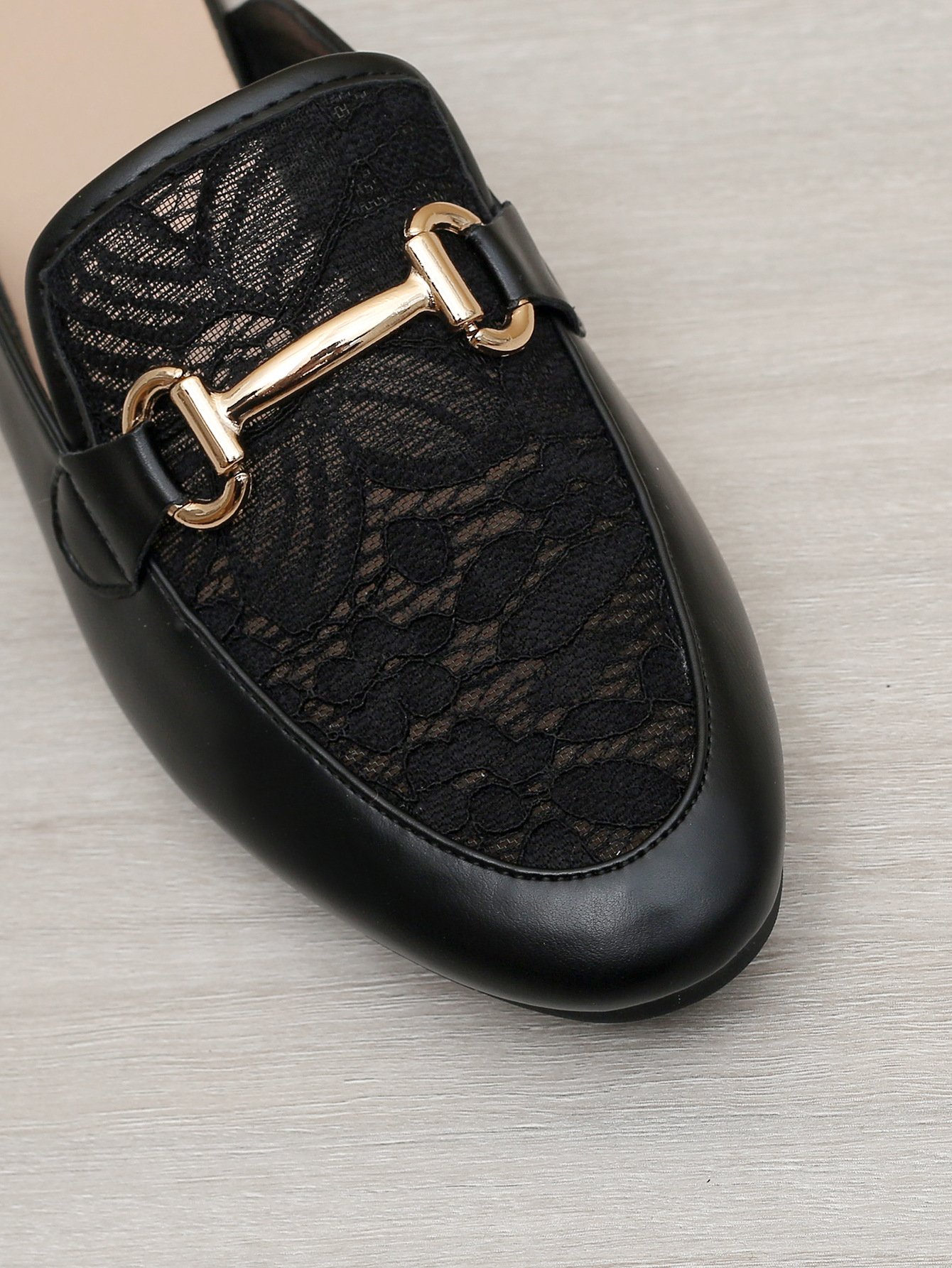 Az új 2023-as női félig csúszásmentes, középsarkú, lezser, divatos Baotou vastag sarkú Muller félcipő, külkereskedelem, nagykereskedelem_voghion.com