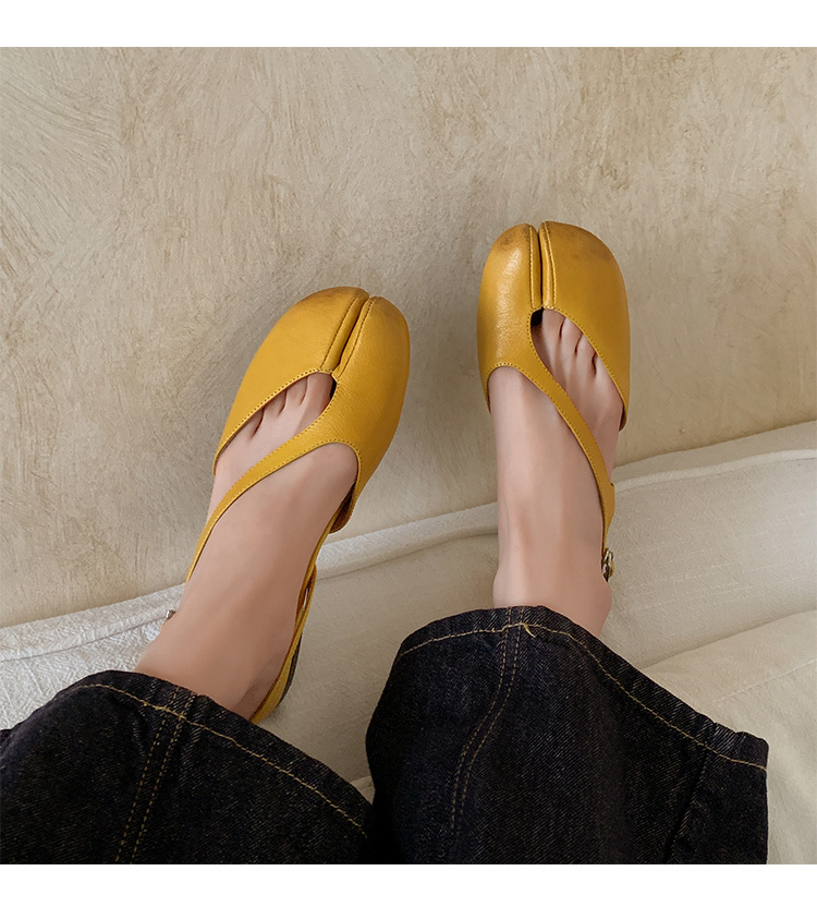 Sandal nữ da trâu chia ngón chân mũi trùm đế bệt — Đỏ (cao 1cm) chi tiết 30