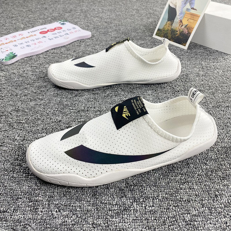 617 أبيض / 38