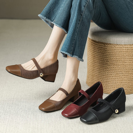 Huiliya Elegant Single-layer Shoes Women's Thick Heeled Black Stitching Square Head Small Gold Button One-word Belt Mary Jane Women's Shoes W911-1
